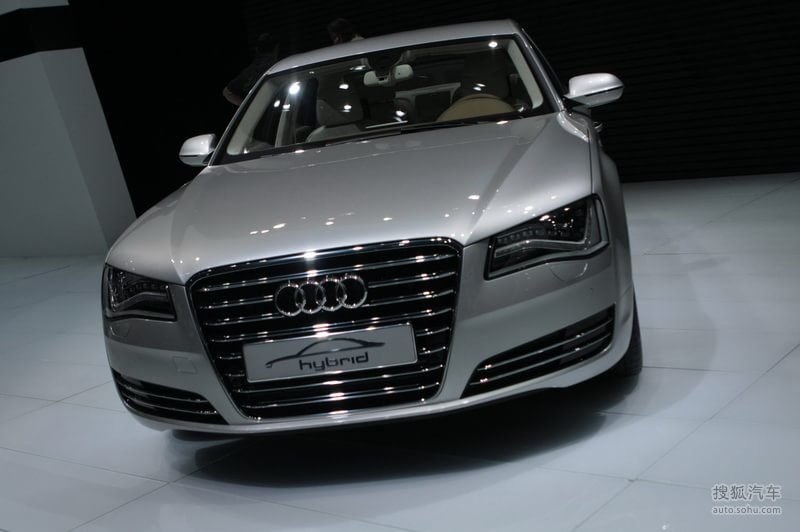 奥迪a8 hybrid车展实拍