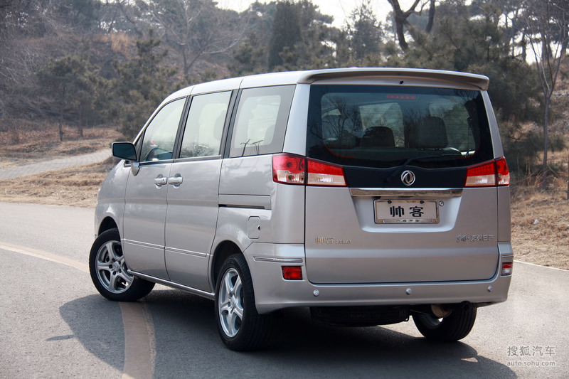 东风风度郑州日产帅客2012款郑州日产帅客2.0at试驾