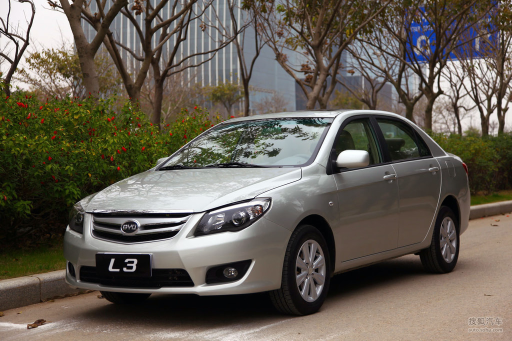 比亚迪l32010款1.8l cvt 旗舰型外观雅典银m724712图片_图库_搜狐汽车