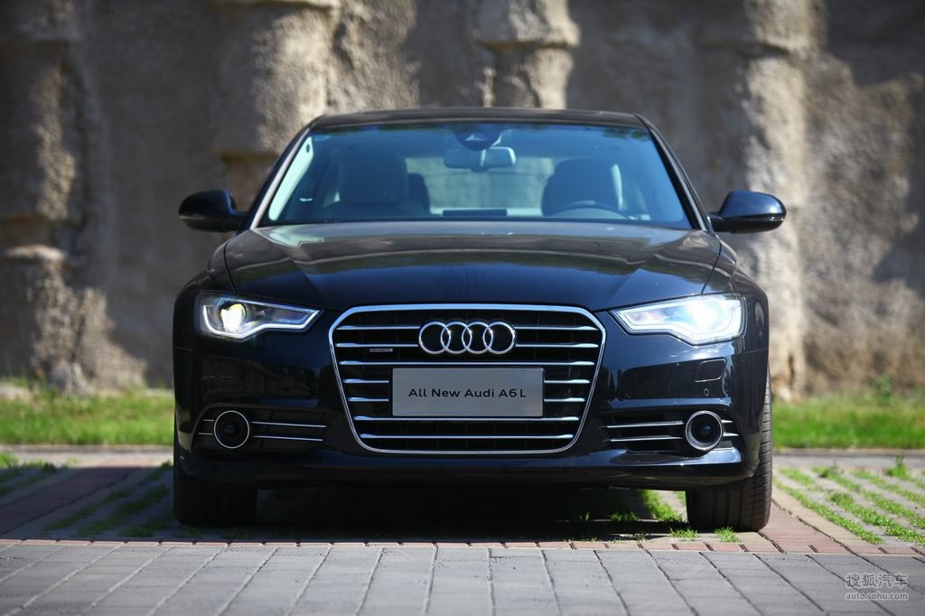 2012款奥迪a6l 50tfsi quattro深度试驾
