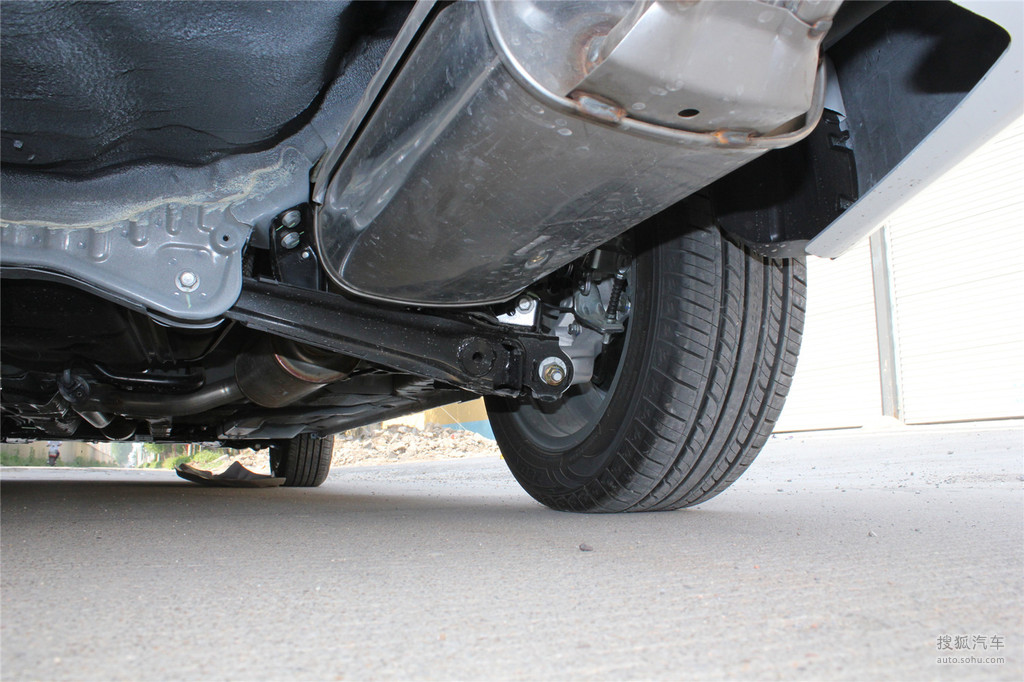 5t 手动时尚型底盘/动力t2214044高清图片_图库_搜狐汽车