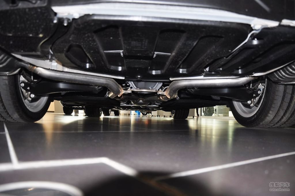 奔驰cls级2012款cls350 cgi v6底盘/动力t1976452高清图片_图库_搜狐