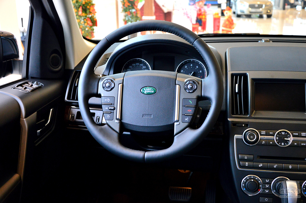 实拍2013款路虎神行者2代