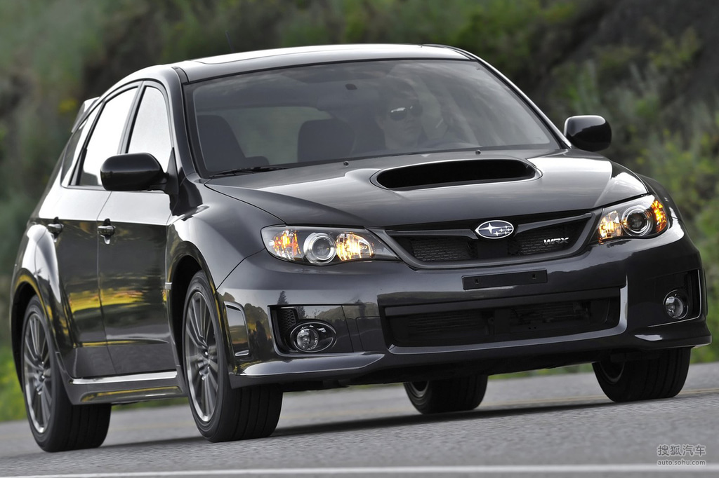 斯巴鲁翼豹两厢