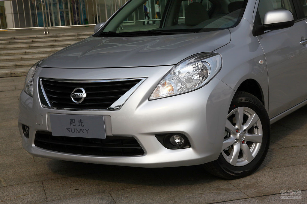 日产阳光2011款1.5xe cvt 尊贵版外观t686888高清图片_图库_搜狐汽车