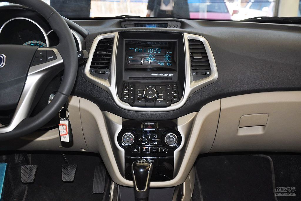 2012款长安逸动1.6l手动豪华型