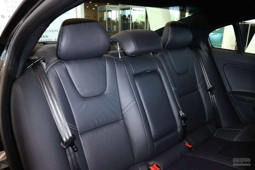 0t t5 个性运动版内饰烟黑色真皮内饰高清图片t3018196】_沃尔沃高清