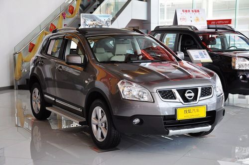 2011款东风日产逍客 2.0xv雷cvt两驱型