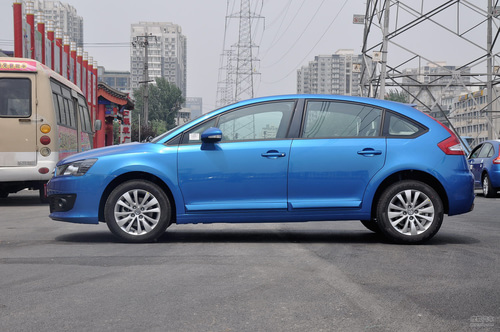 雪铁龙 世嘉两厢 实拍 外观 图片