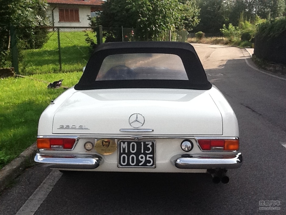 梅赛德斯奔驰230sl老爷车