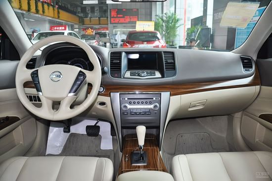 日产 天籁 实拍 内饰 图片